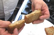 Spr�vn� usma�en� topinka.