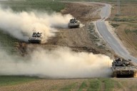 Izraelsk tanky se stahuj k psmu Gaza