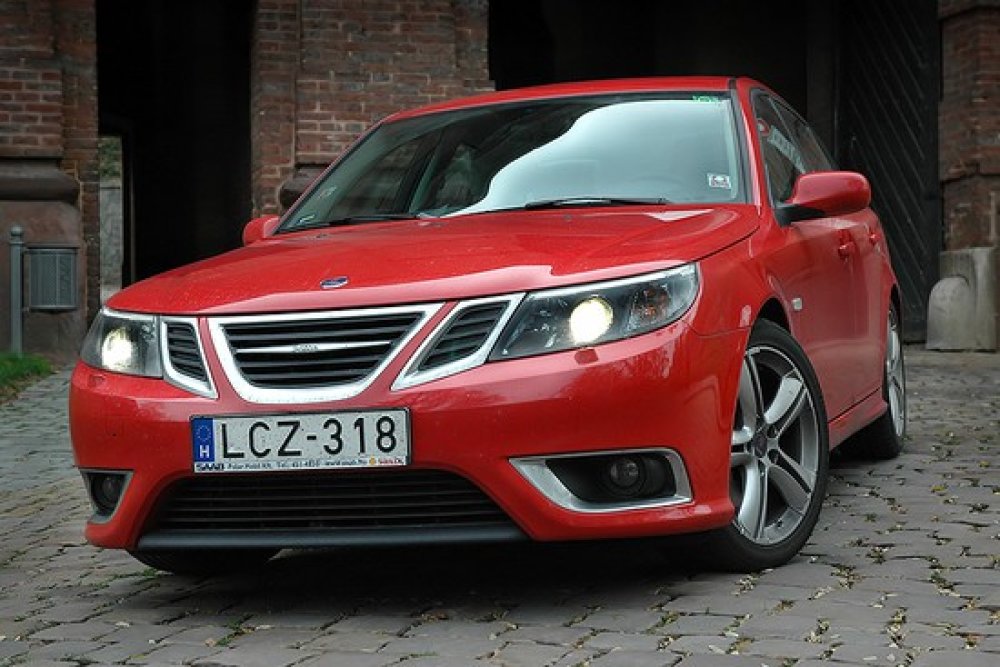 Saab 9-3 Sport Sedan 1.9 TTiDS Saab 9-3 Sport Sedan 1.9 TTiDS