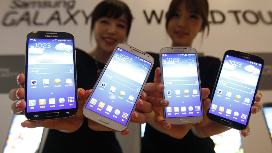 Samsung v sobotu zane prodvat Galaxy S4