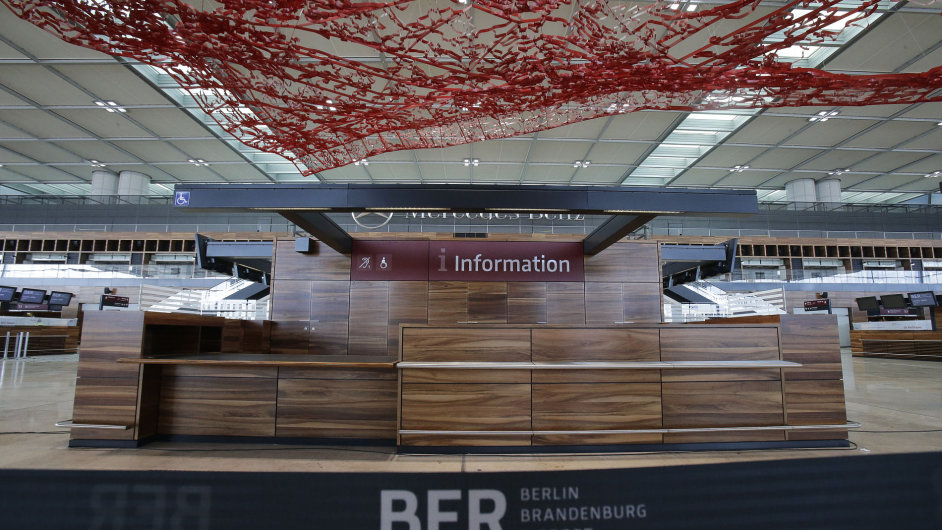 Berlnsk letit Brandenburg international airport Willy Brandt