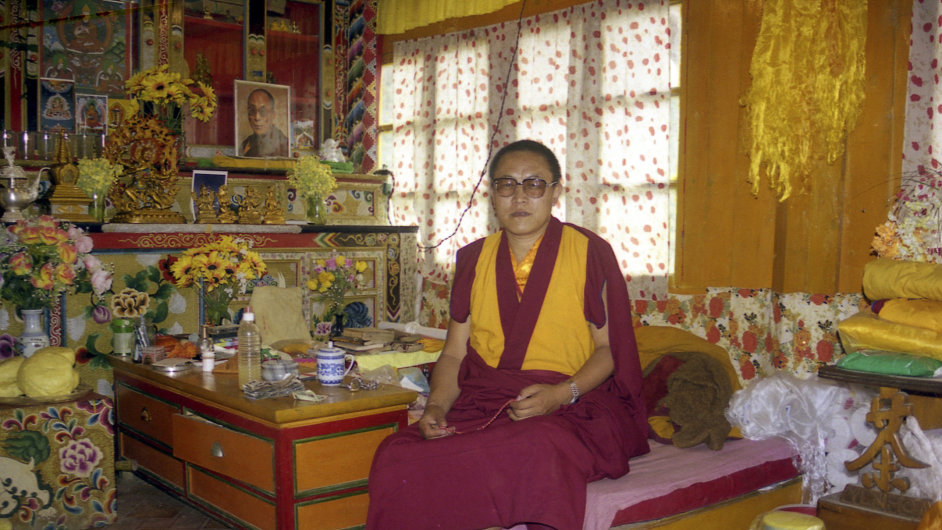 Tndzin Deleg Rinpohe v roce 1999