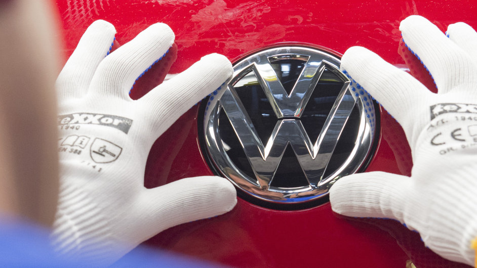 Propad akci nmeck automobilky Volkswagen lk investory.