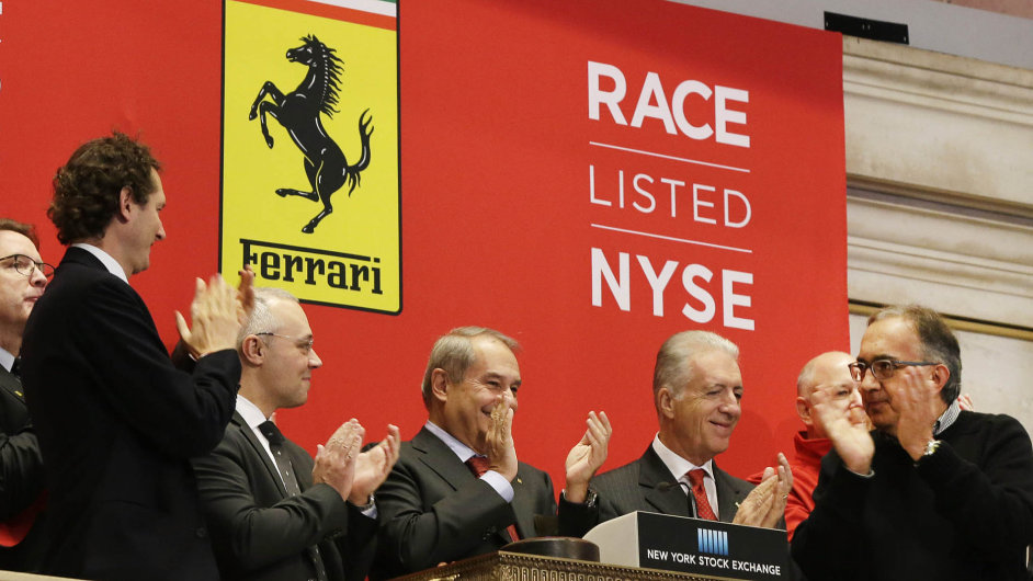 Ferrari vstoupilo na burzu v New Yorku.