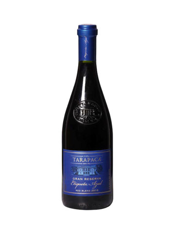 Tarapacá Gran Reserva Blue Label se vyrábí pouze v těch ročnících, které jsou v údolí Maipo považovány za výjimečné. Víno je charakteristické jemnou vůní sušených květů s bohatou chutí a sametovými taniny.