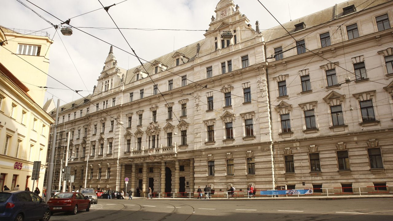 Mstsk soud v Praze