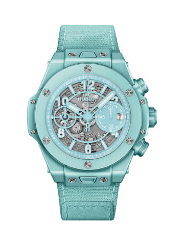 Uchovejte si vzpomínky na léto díky Big Bang Unico Summer v limitované edici dvou set kusů. Pouzdro hodinek o velikosti 42 mm je vyrobeno z eloxovaného leštěného hliníku v tyrkysové barvě, která evokuje ty nejkrásnější mořské laguny.
