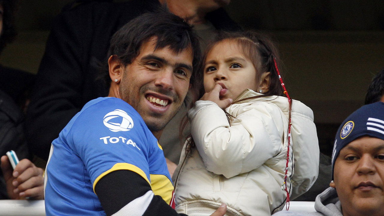 Carlos Tvez s dcerou.