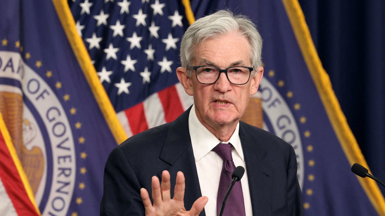 f Fedu Jerome Powell.