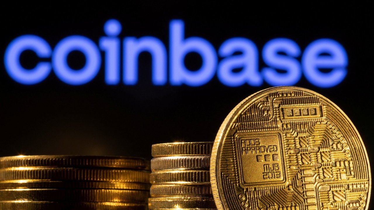 Coinbase se vyhne sporu s Komis pro kontrolu cennch papru. Jej CEO to oznauje za velkou vhru pro cel americk krypto prmysl.