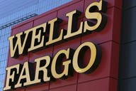 Americk investin banka Wells Fargo.