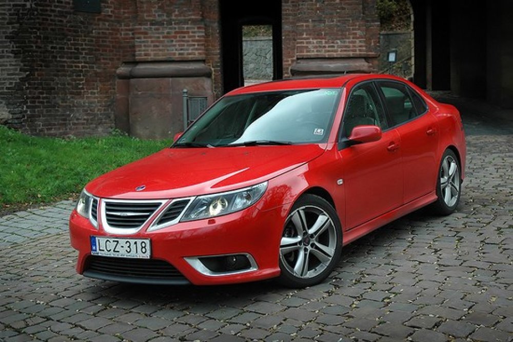 Saab 9-3 Sport Sedan 1.9 TTiDS Saab 9-3 Sport Sedan 1.9 TTiDS