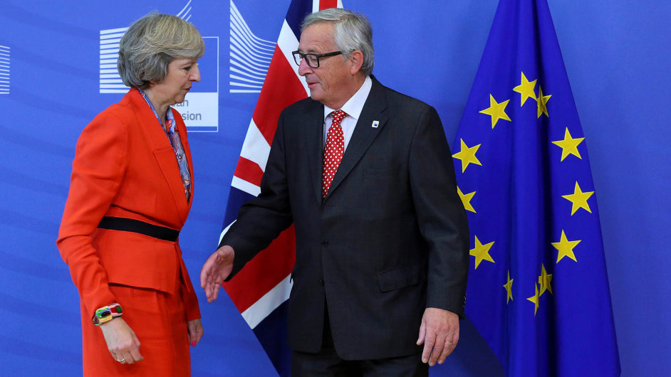 Britskou premirku Theresu Mayovou ekala na summitu Evropsk unie spousta smv, ale dohromady se unijn ldi na niem nedohodli.