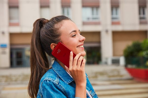 Asus ZenFone 4 s&aacute;z&iacute; na du&aacute;ln&iacute; fotoapar&aacute;ty