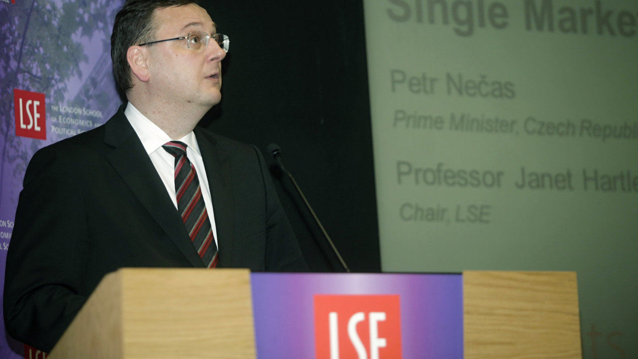 Èeský premiér Petr Neèas pøednášel 29. února v Londýnì na prestižní ekonomické škole London School of Economics (LSE).