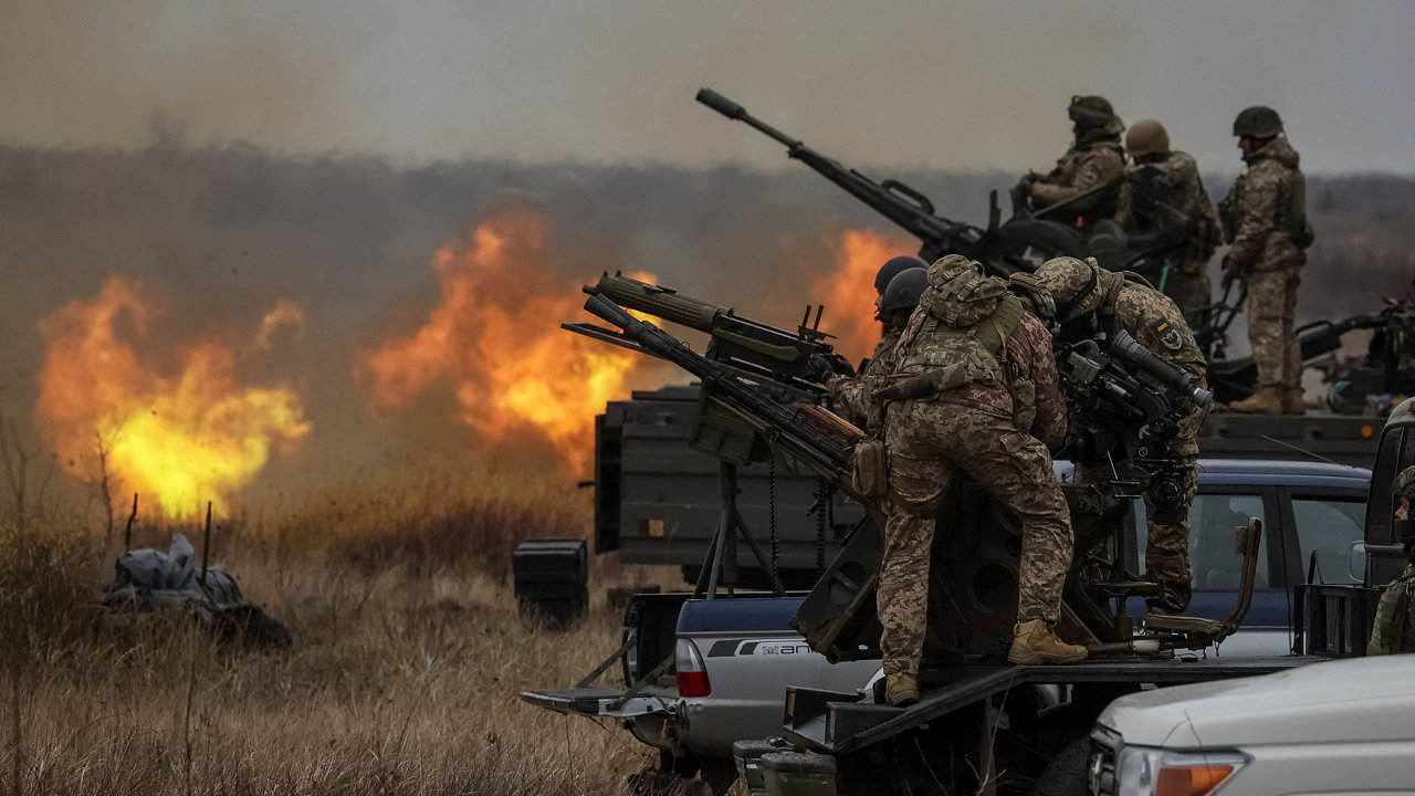 ukrajint vojci, dlosteleck munice
