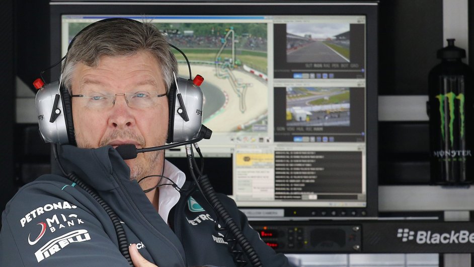 Ross Brawn v zkulis Mercedesu na Nrburgringu