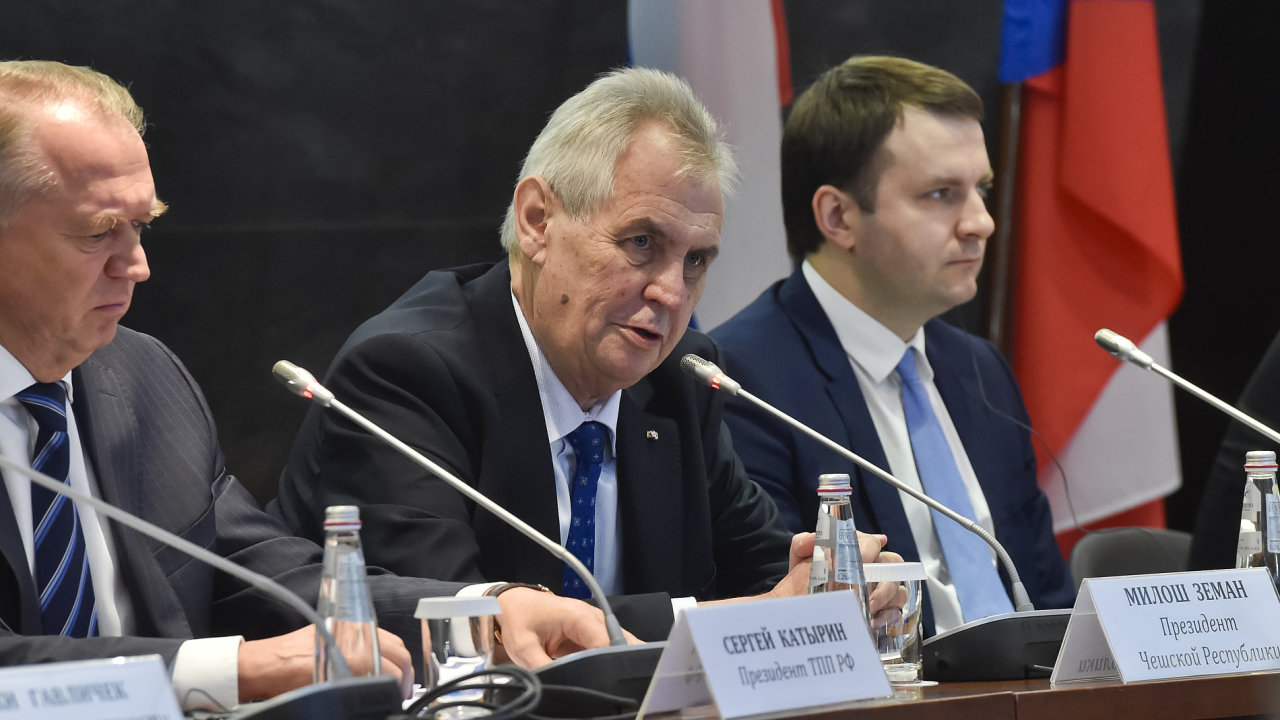 Prezident ÈR Miloš Zeman vystoupil 22. listopadu v Moskvì na èesko-ruském podnikatelském fóru.