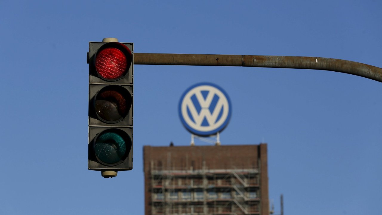 Továrna spoleènosti Volkswagen ve Wolfsburgu.