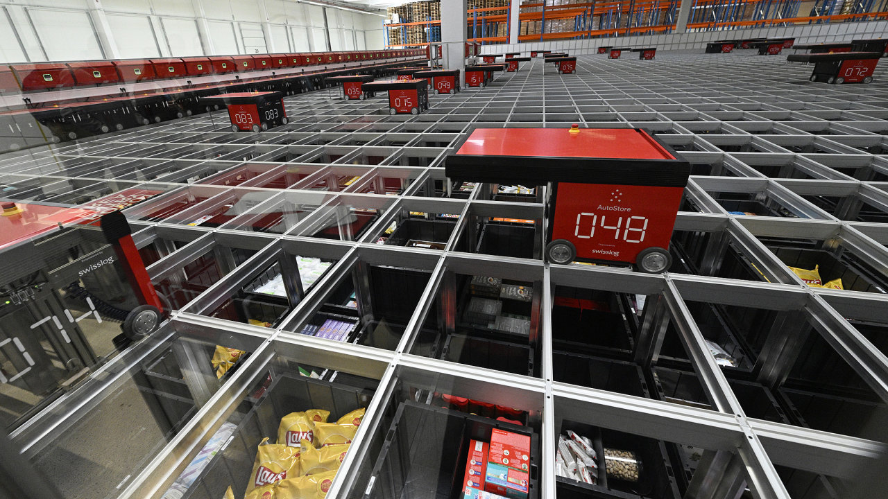 On-line supermarket Rohl�k otev�el v Chr᚝anech automatizovan� distribu�n� centrum vyu��vaj�c� technologii AutoStore.