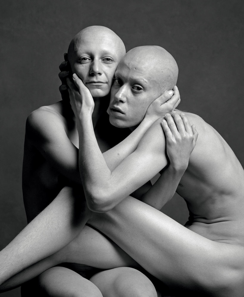 Ivan Pinkava, Pieta, 1997 ,černobílá fotografie, 60 x 50 cm