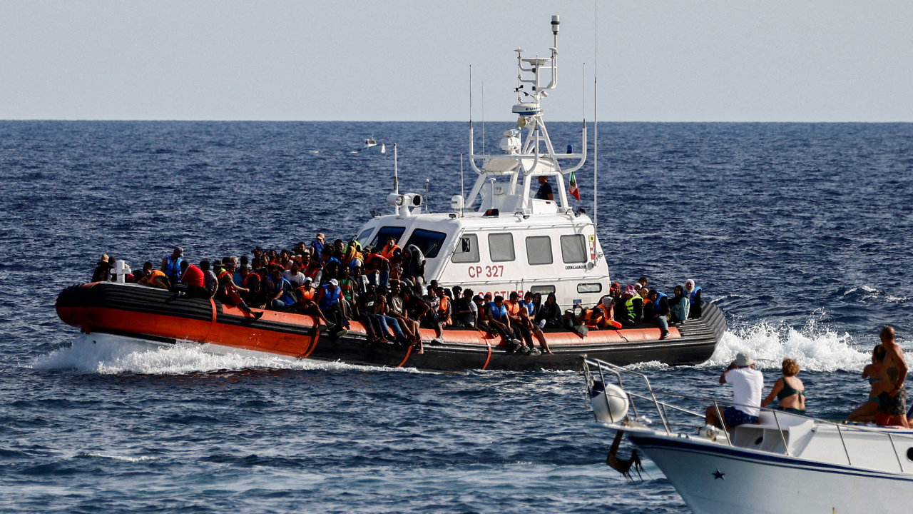Lampedusa, Itlie, migranti, Afrika