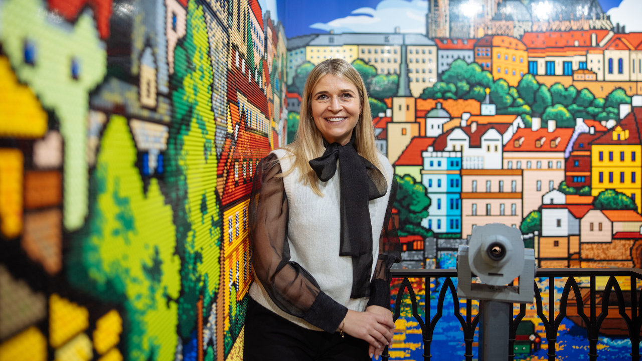 Otevření nové prodejny Lego, viceprezidentka Lego pro retail Marina Edwards