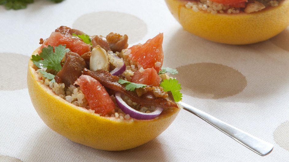 Salt s grapefruitem a krlim masem.