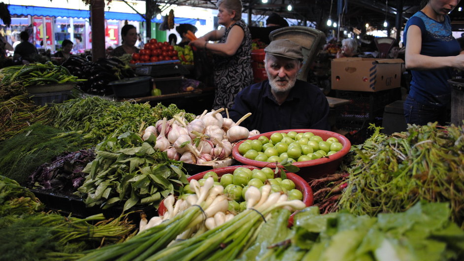 Mstn trh se zeleninou a ovocem