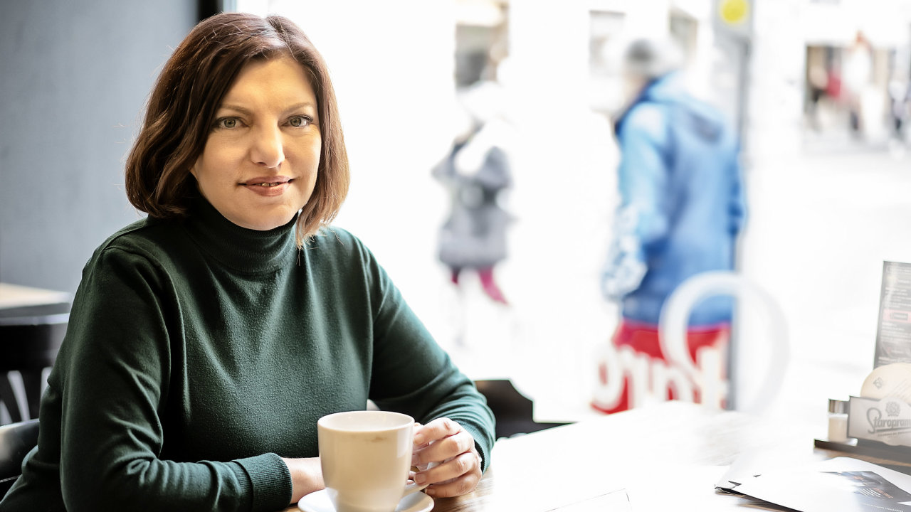 Alena Morntajnov, spisovatelka