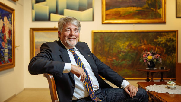 Na jarní aukci složím veřejnou poklonu Theodoru Pištěkovi