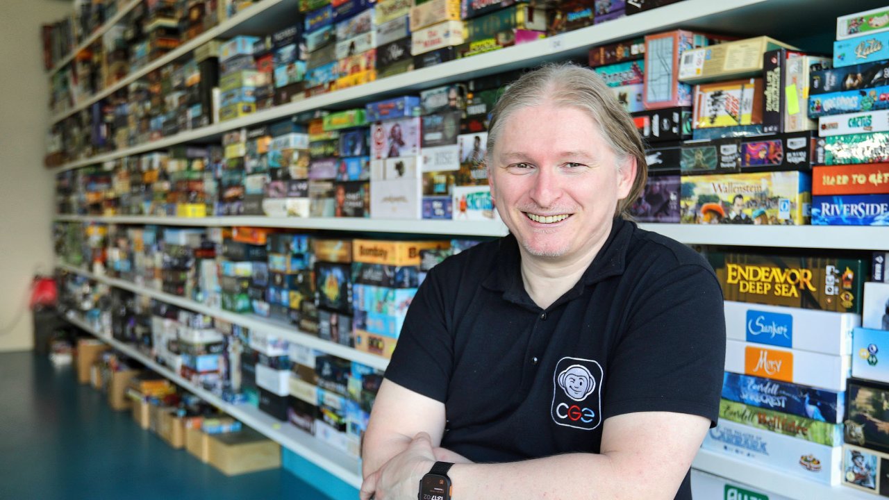Petr Murmak v s�dle firmy Czech Games Edition.