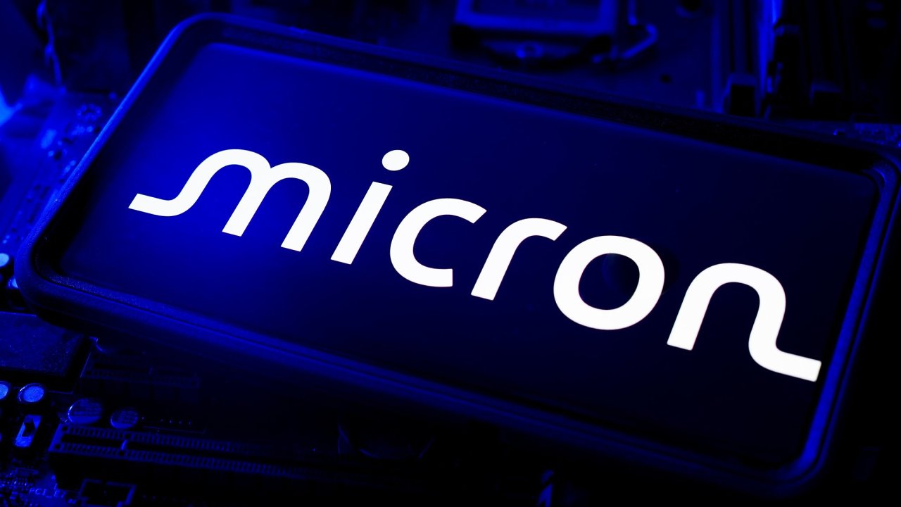 Akcie spole�nosti Micron vypadaj� levn�. Pro investory to m��e b�t...