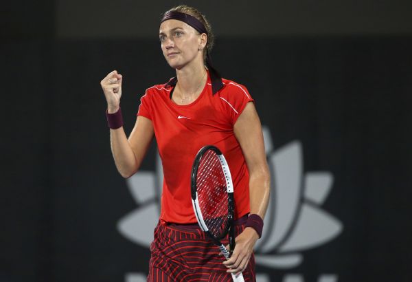 Petra Kvitová v Sydney vyřadila světovou dvojku Angelique Kerberovou a je v semifinále.