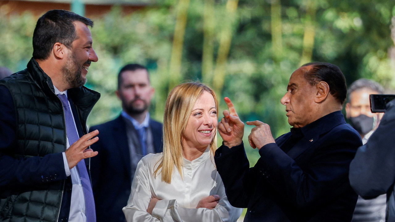 Berlusconi, Meloniová a Salvini