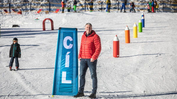 Byznys malých skiareálů. Proč jsou pro Čechy tak důležité a jak dokážou fungovat vedle těch velkých