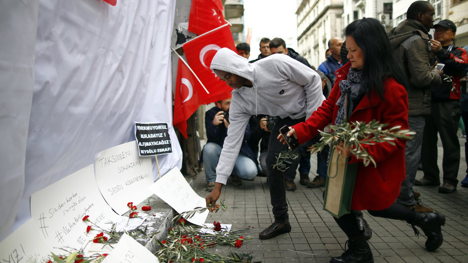 Istanbul truchl za obti dalho teroristickho toku.