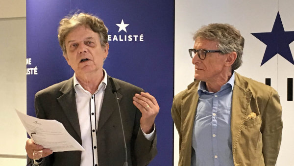 Z komentátora politikem: Tak dlouho se lidé divili, že nejsem u Realistů, až jsem se rozhodl k nim vstoupit, vysvětloval v pondělí politolog Alexander Tomský.