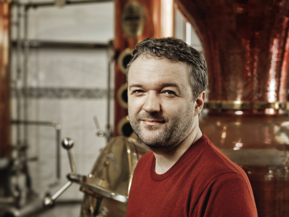 Výrobce kvalitního alkoholu. O běžnou produkci lihovaru je stálý zájem a limitovanými edicemi poskytuje Martin Žufánek sběratelům množství příležitostí získat vzácný nápoj.