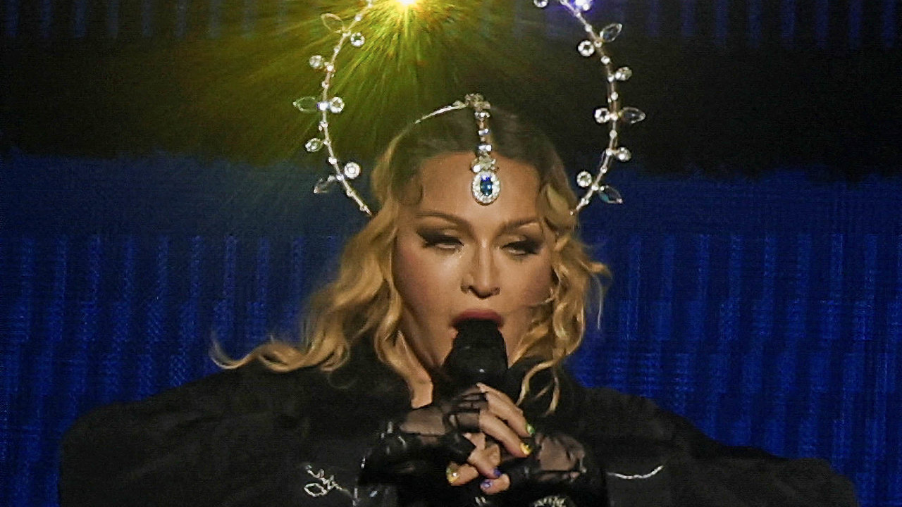 Brazilsk koncert Madonny uzavel turn Celebration, kter krlovna popu odstartovala loni v jnu v Londn.