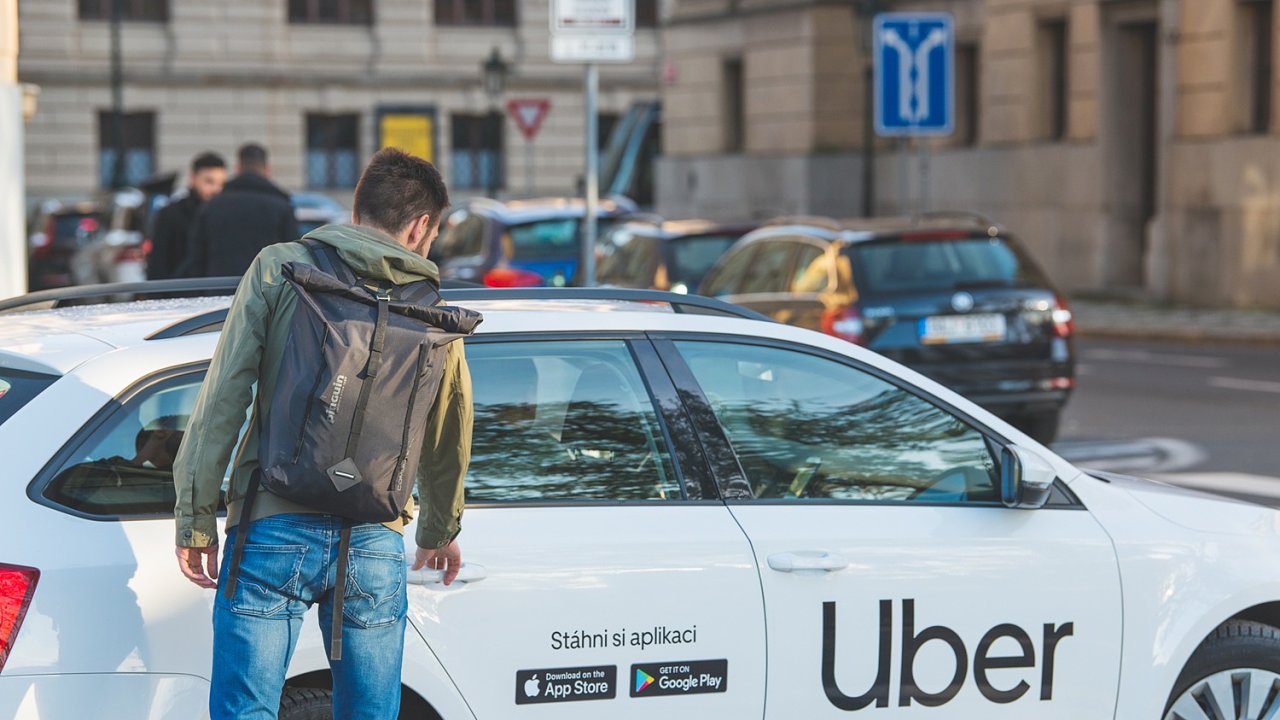 Uber 4