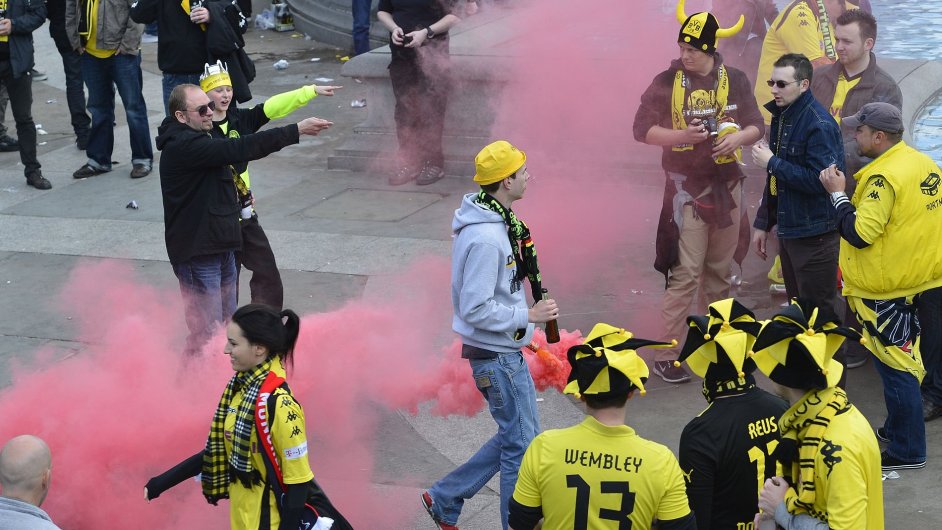 Fanouci Borussie Dortmund v Londn