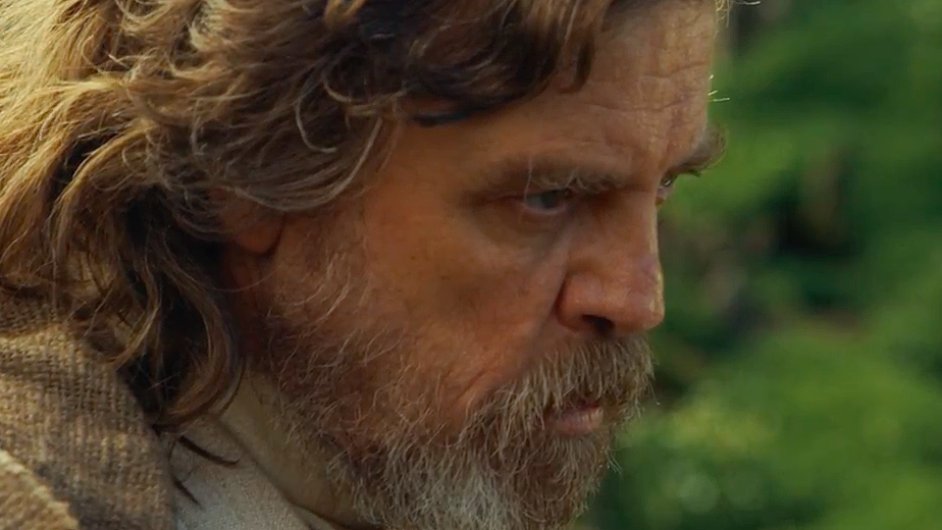 Mark Hamill v roli Luka Skywalkera pi naten Epizody VIII Hvzdnch vlek.
