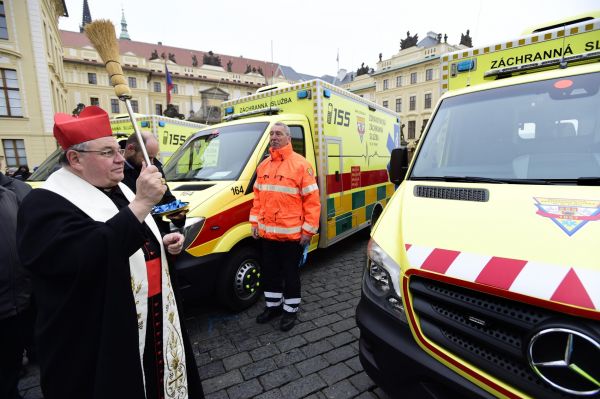Duka �ehn&aacute; sanitk&aacute;m, prosinec 2016