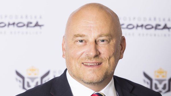 Obnovitelné zdroje nás nespasí. Vydáme se v německých stopách, nebo cestou jádra?