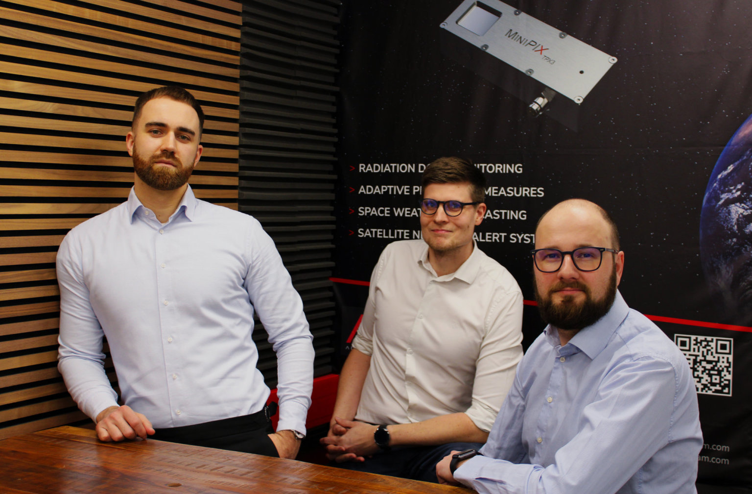 AdvaSpace (zleva): Matou� Kasal, technick� �editel AdvaSpace, Martin Tyburec, CEO, a Jan Kala�, obchodn� �editel AdvaSpace.