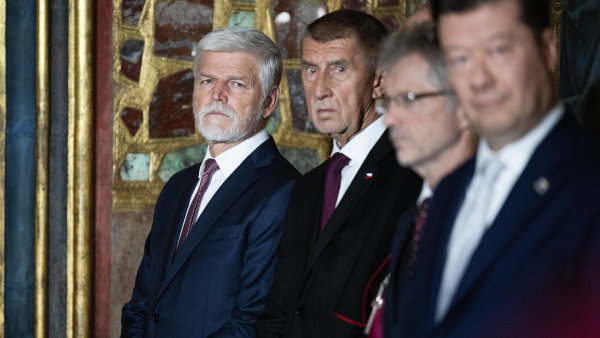 neuvedeno