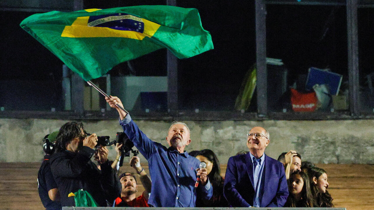 V brazilsk�ch prezidentsk�ch volb�ch zv�t�zil levicov� obh�jce mand�tu Lula...