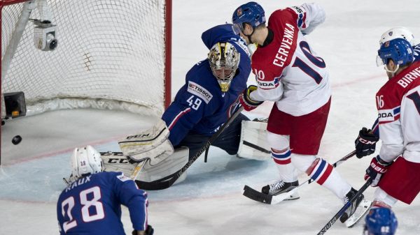 Utk&aacute;n&iacute; skupiny B mistrovstv&iacute; sv�ta v hokeji Francie - �R