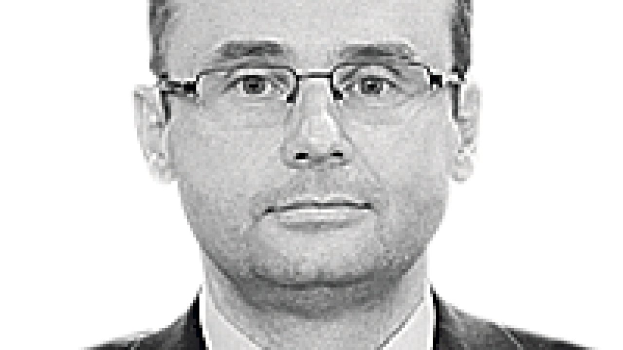 Leo Vtek, Fakulta financ a etnictv VE